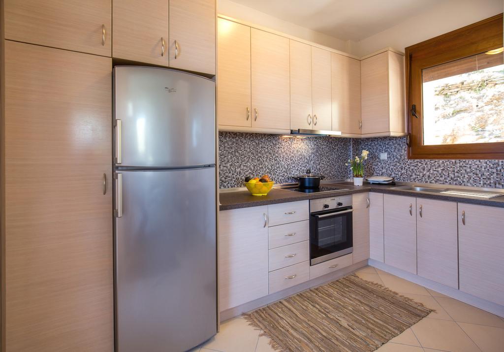 Aphrodite Villas Koinira Ngoại thất bức ảnh