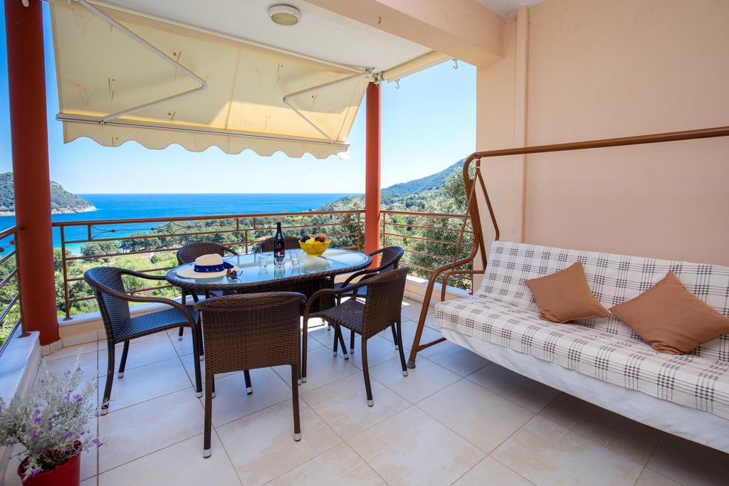 Aphrodite Villas Koinira Ngoại thất bức ảnh